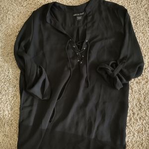 Woven blouse with 3/4 sleeves